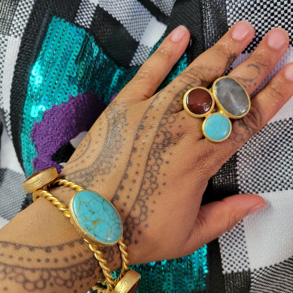 Gold large stone ring/bracelet set
